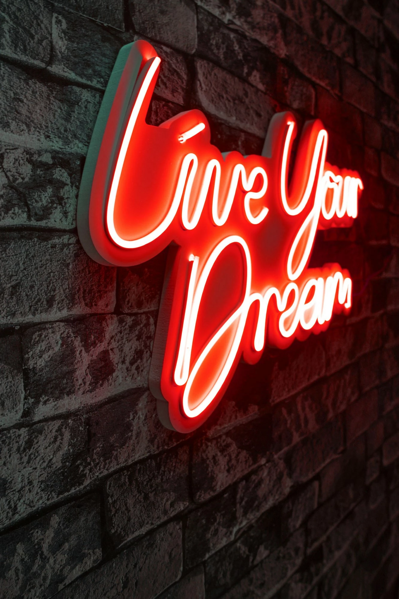 Dekor dritash LED plastike, 'Live Your Dream', ngjyrë e kuqe