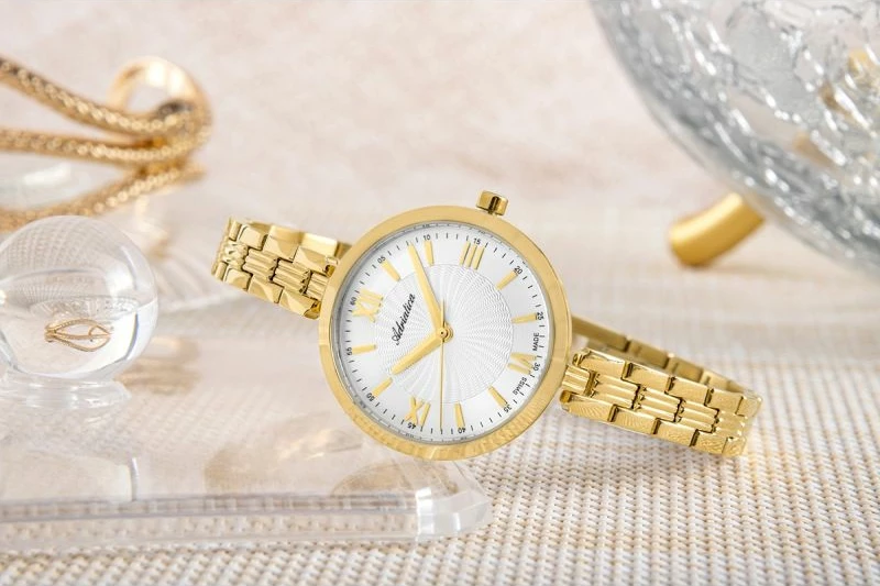 Orë dore për femra Adriatica, ari