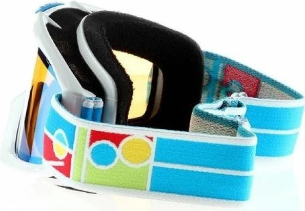 Syze bore Yakimasport, të bardha