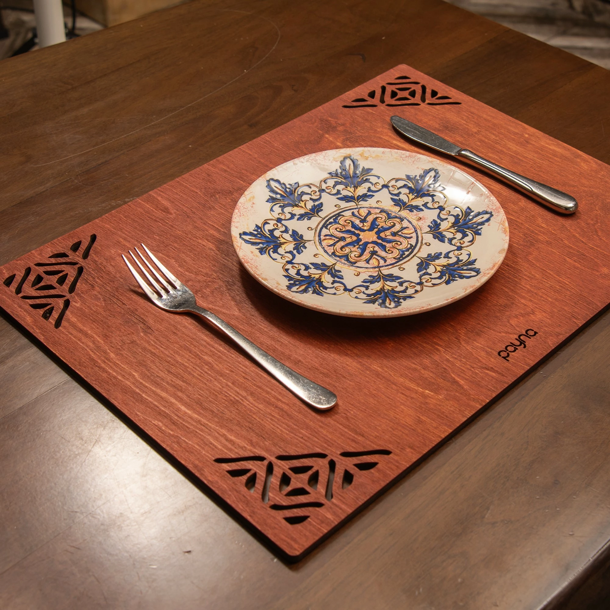 Set nënshtrues tavoline prej druri, 4 copë, Hermia, Corpat - ngjyrë rozë