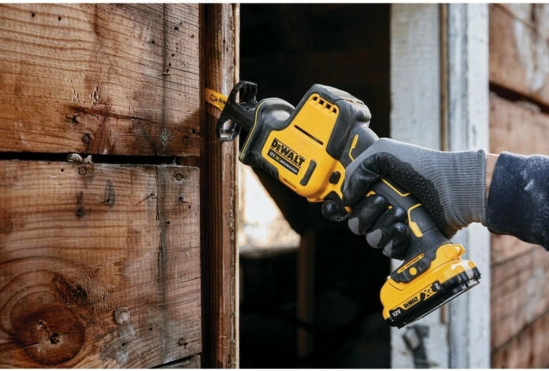 Sharrë elektrike DeWALT DCS312D2-QW, brushless, 12V, 2x2Ah, zi/verdhe