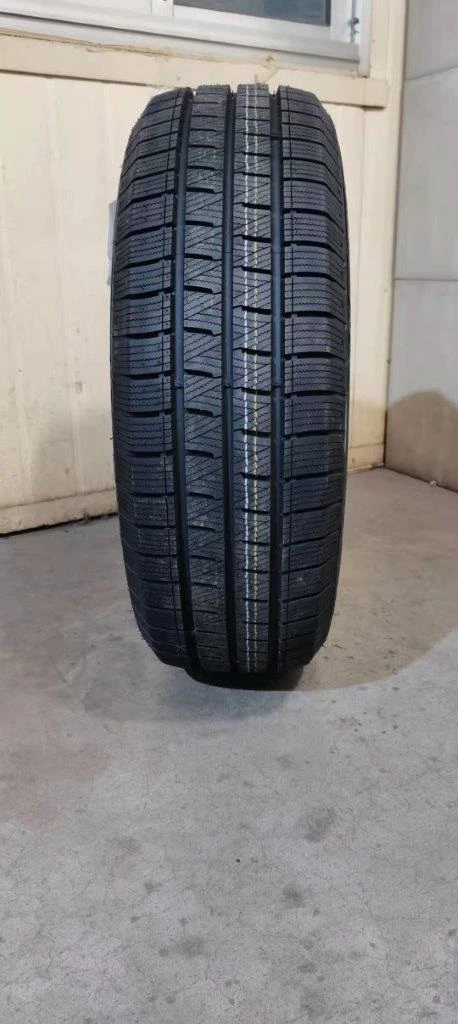 Gomë dimërore Minerva Frostrack VAN 195/75R16C 110/108R 3PMSF