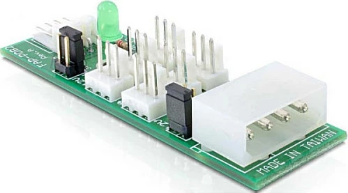 Hub ventilatorësh DeLOCK Distribution Board 6x, 5V/12V, Molex 3.5" ose 4-pin FDD