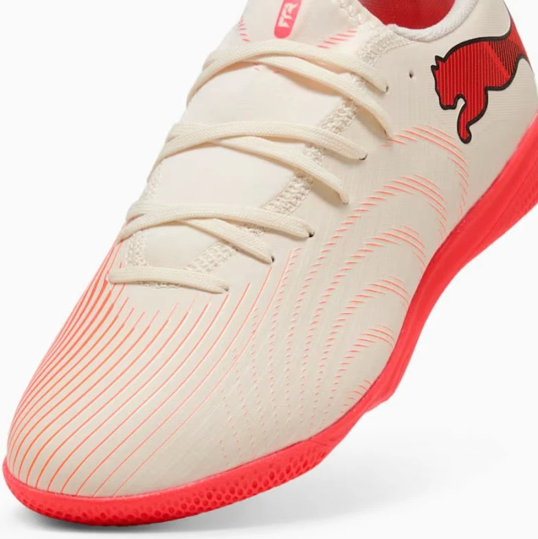 Atlete futbolli Puma FUTURE 9 PLAY IT 109176-01 [Madhësia: 44.5]