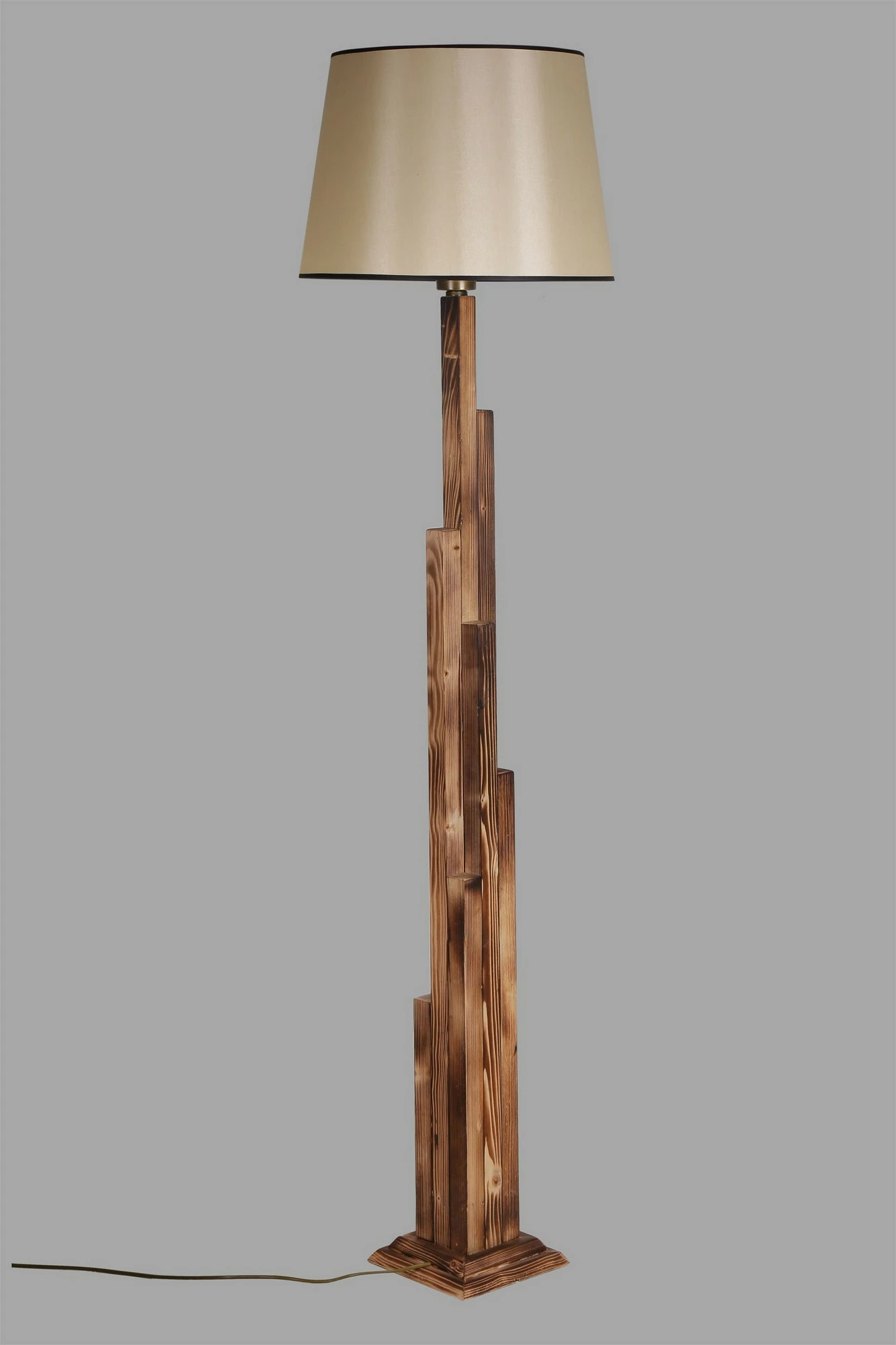 Llambë dyshemeje Opviq, trup peme bredhi, abazhuri prej stofi, ngjyrë kafe, 165 cm