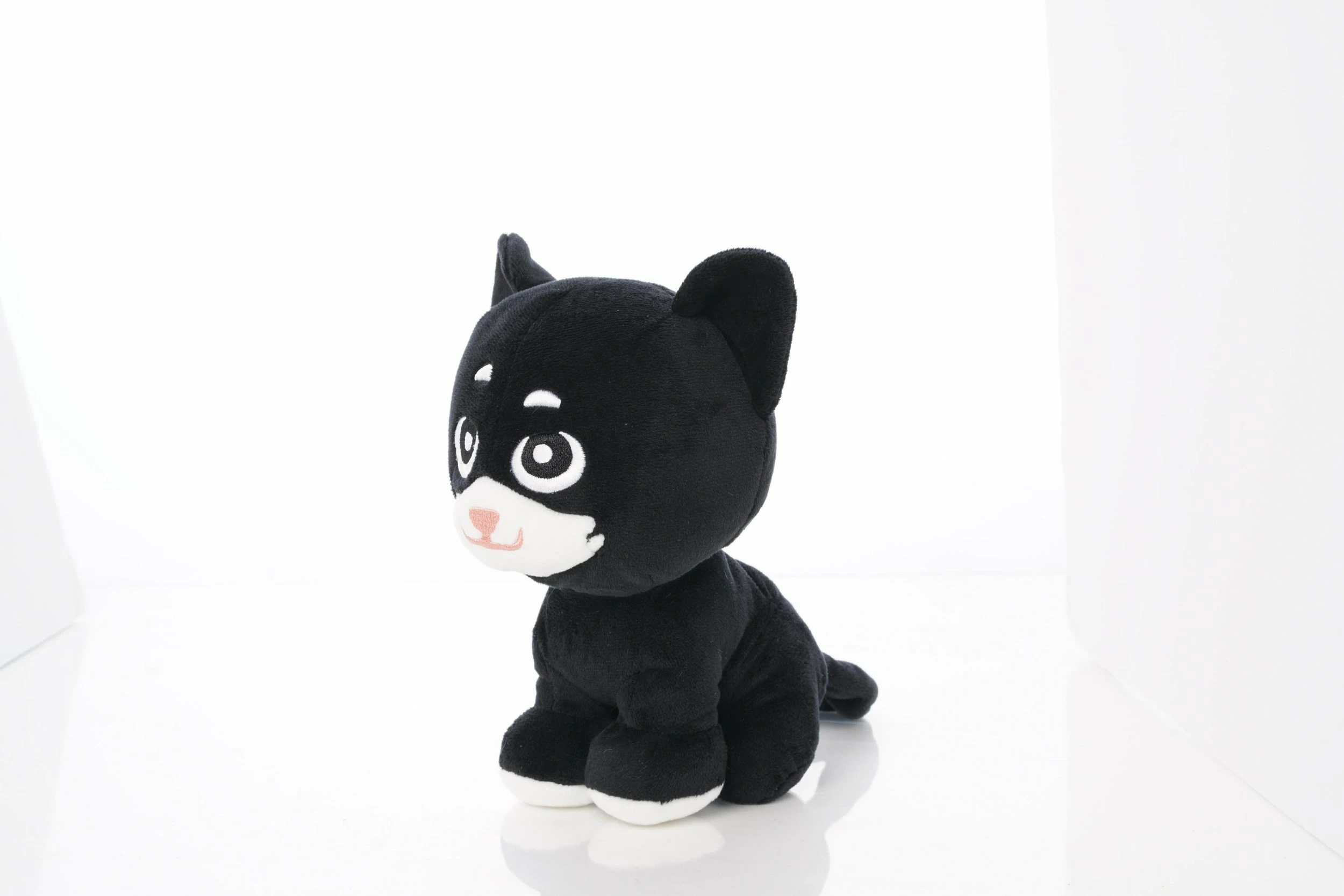 Lodër plush LEGO Friends Shadow 353980, bardhë/zezë