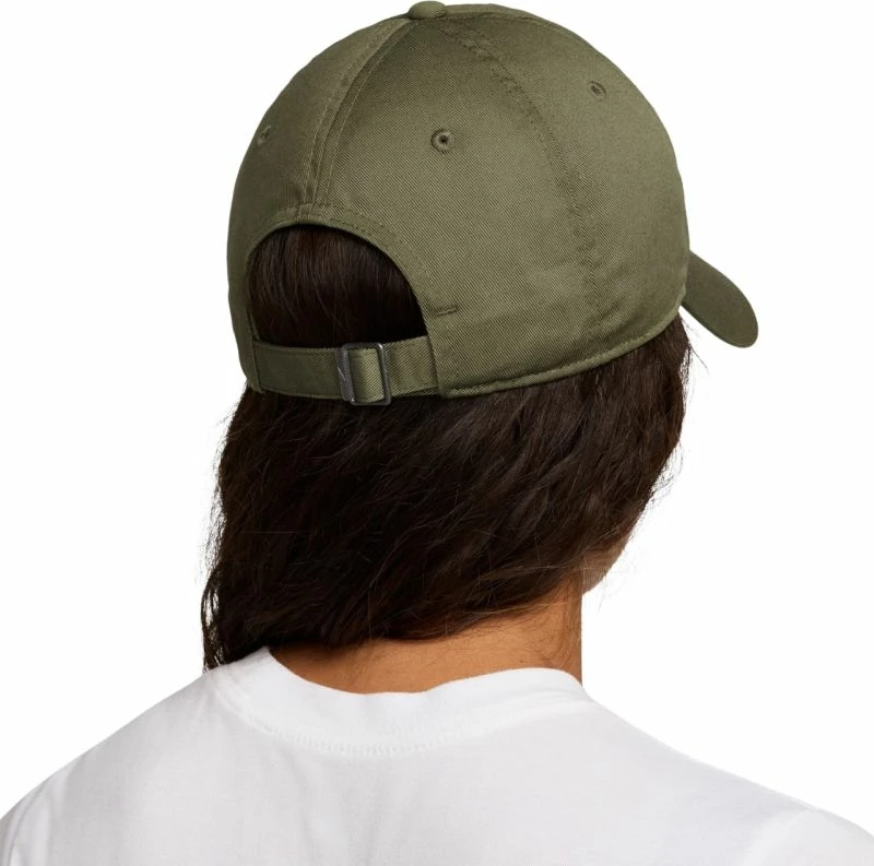 Kapelë Nike Club FB5368 222, olive