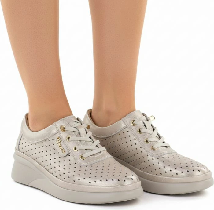 Këpucë me takë platforme për femra Vinceza 79603, të arta