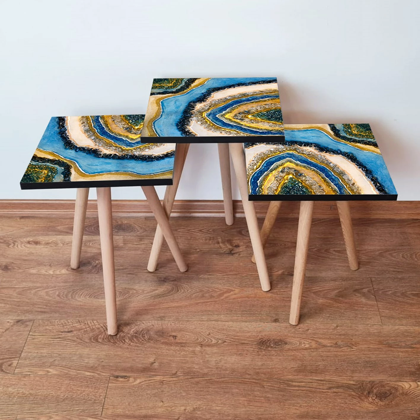 Set tavolinash ndihmëse, 3 copë, Skye Decor, shumëngjyrëshe, 3Shp112