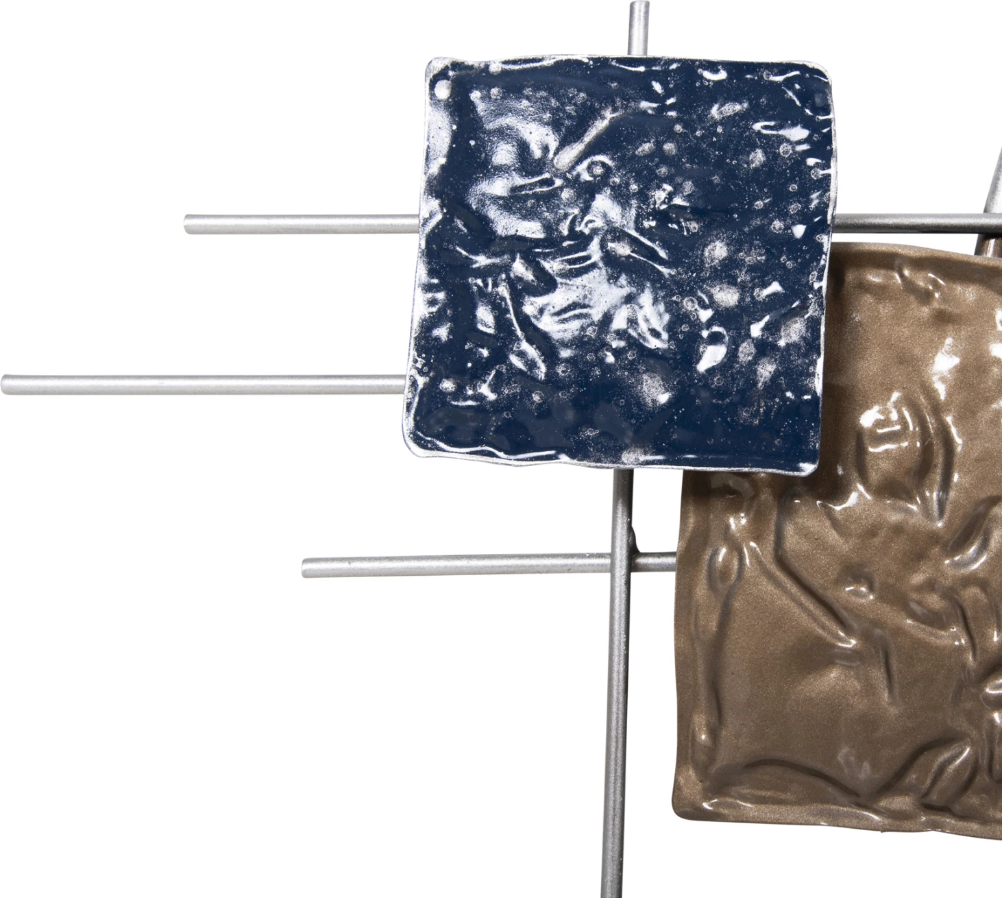 Orë muri metalike FH4209, e bardhë me tregues dhe numra të zinj, 92x51H cm