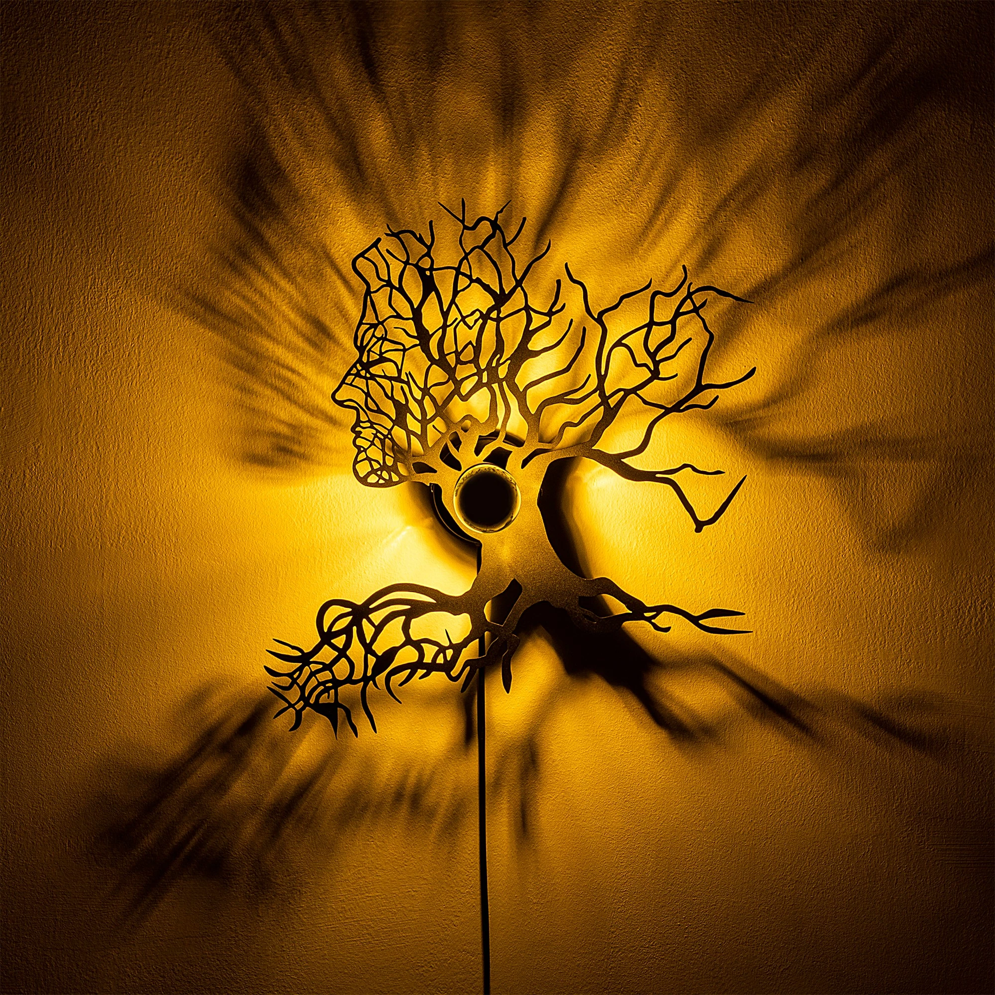 Llambë muri Opviq, Tree Man, ngjyrë e zezë