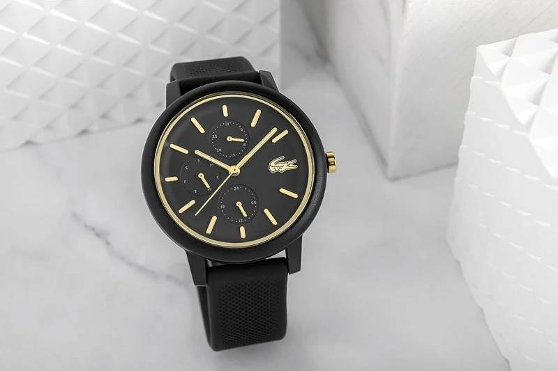 Orë dore për femra Lacoste, e zezë