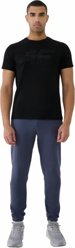 Maicë për meshkuj 4F, e zezë