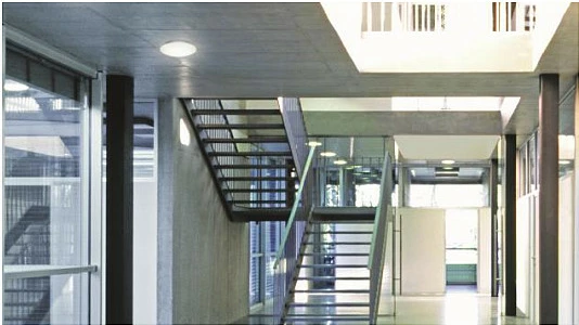 Plafonierë LED me sensor Steinel RS PRO P1 S, 9.4W, 968 lm, 3000K, IP54, e bardhë