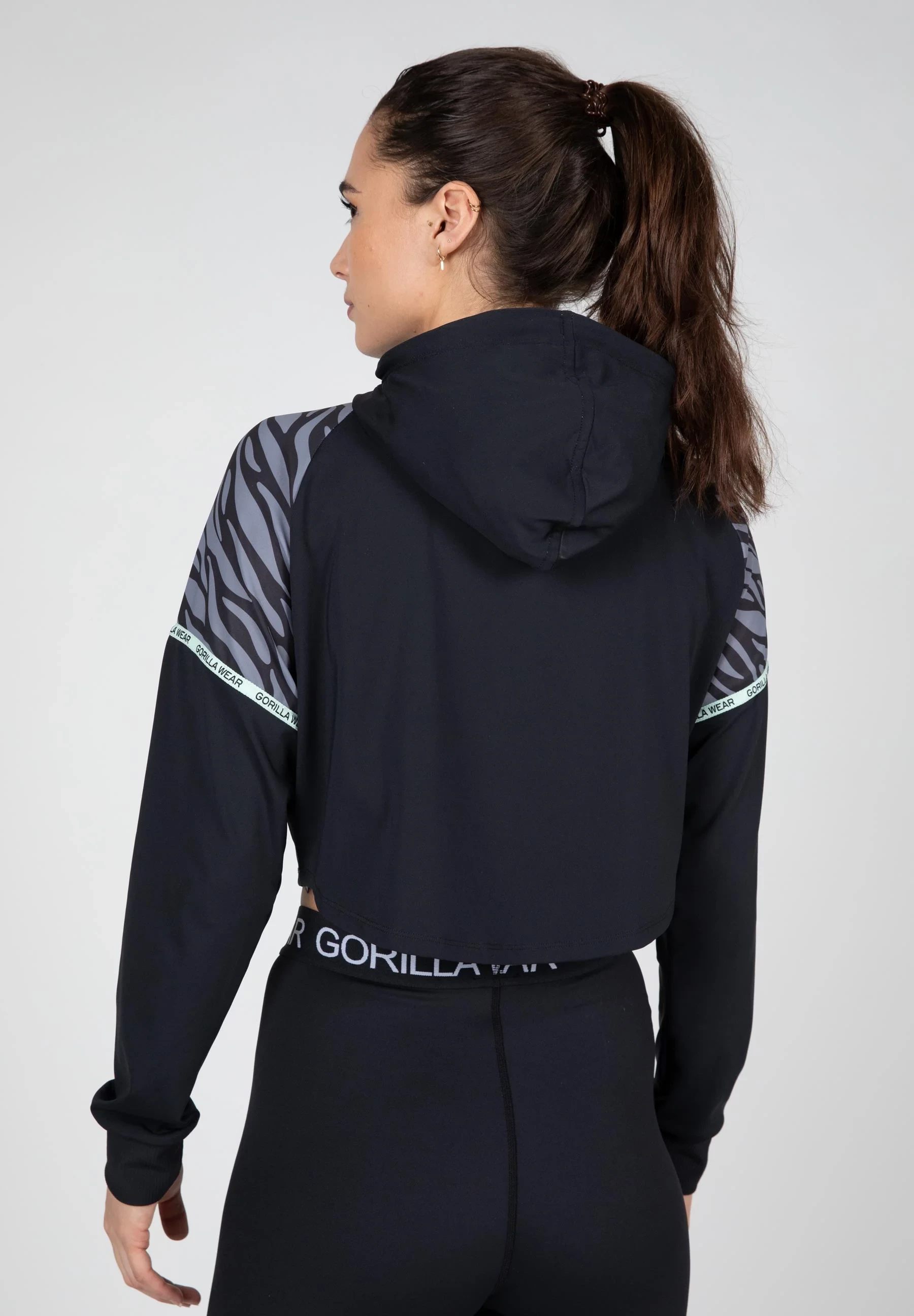 Zion Cropped Hoodie - Black [Madhësia: L]