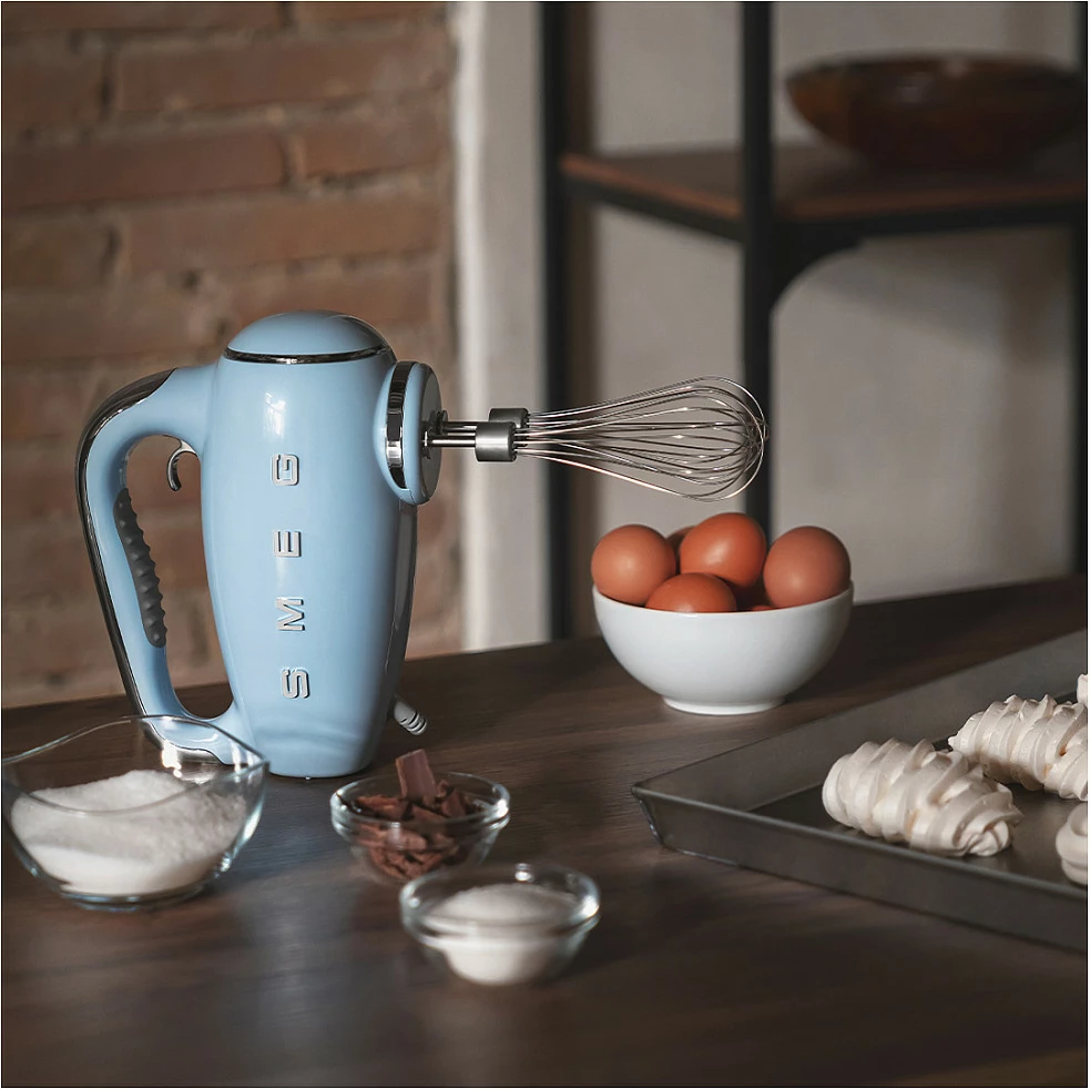 Mikser dore SMEG HMF01PBEU, retro, pastel blu