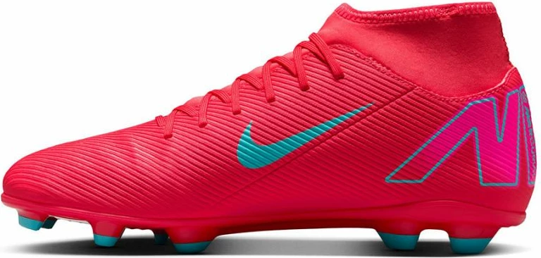 Atlete futbolli Nike për meshkuj, portokalli [Madhësia: 45.5]