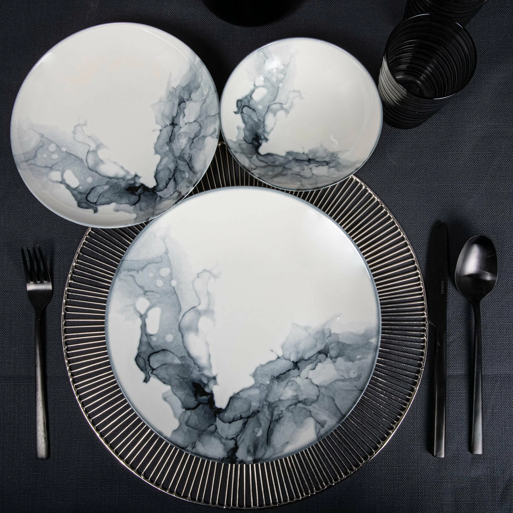 Set darke 24 pjese, Hermia Concept, GBSATN24Y4R1360