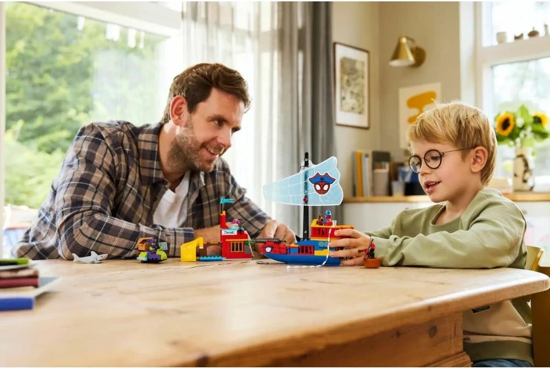 Lego Spider-Man anije pirate për fëmijë