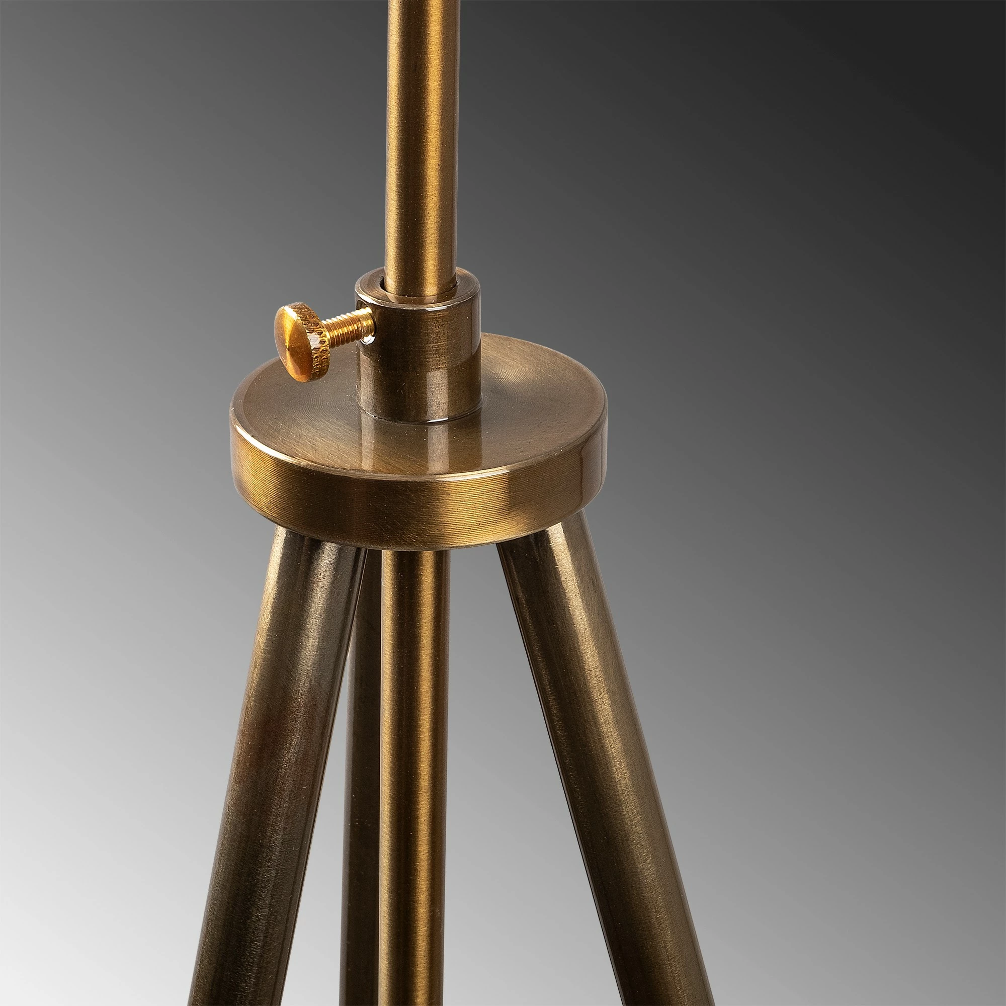Llambë dyshemeje Opviq tripod, vintage, kafe e çelët, 65x65x165cm