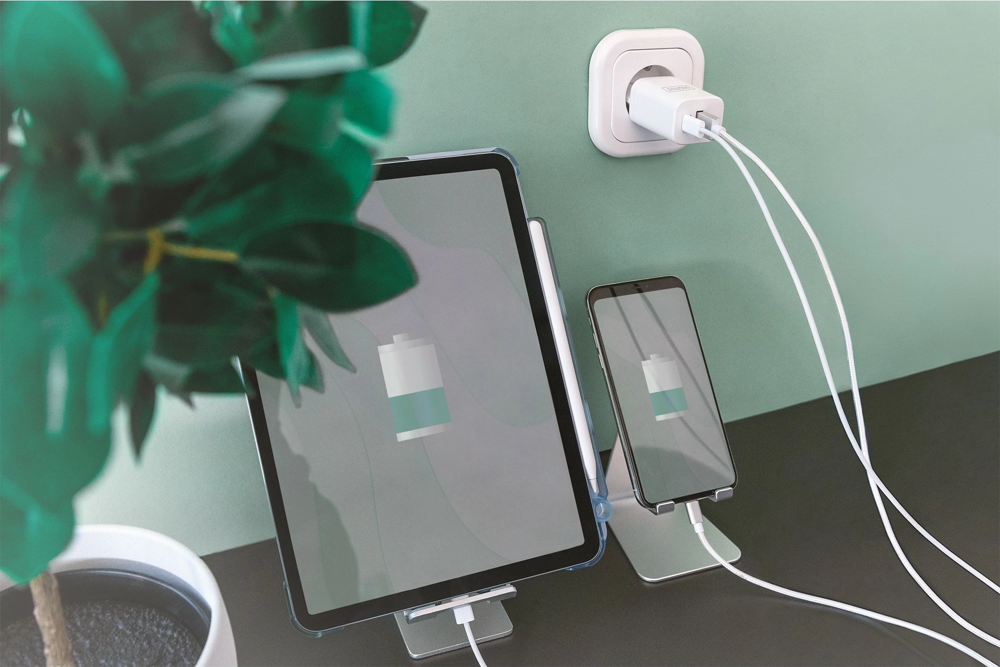 Karikues Digitus 1x USB-A 1x USB-C 30W, QC3.0, i bardhë