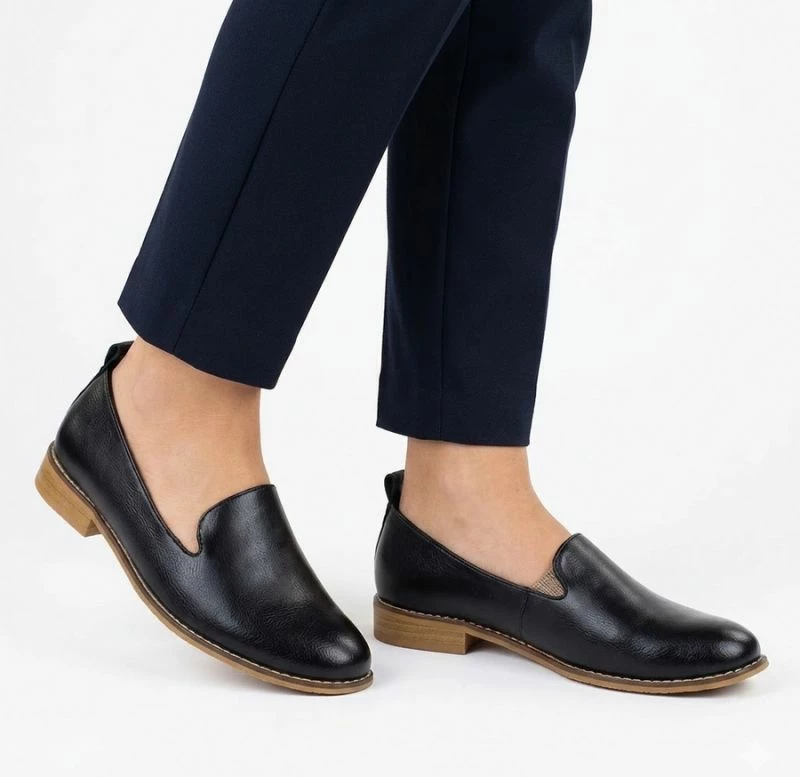 Këpucë për femra Potocki 19337, të zeza