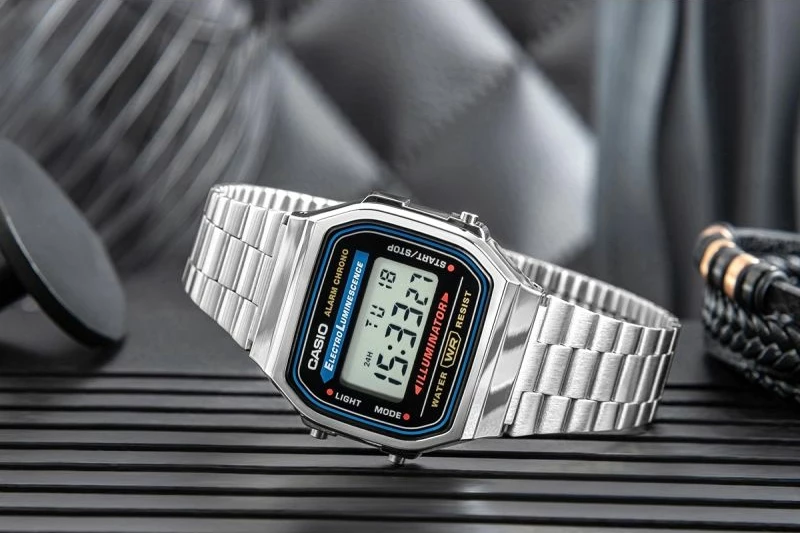 Orë dore për meshkuj CASIO Vintage A168WA-1YES, argjendtë