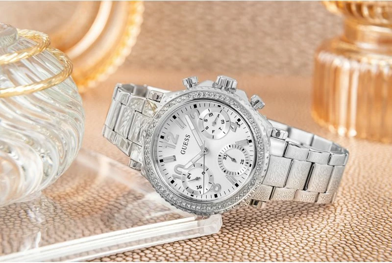 Orë dore Guess për femra, argjend