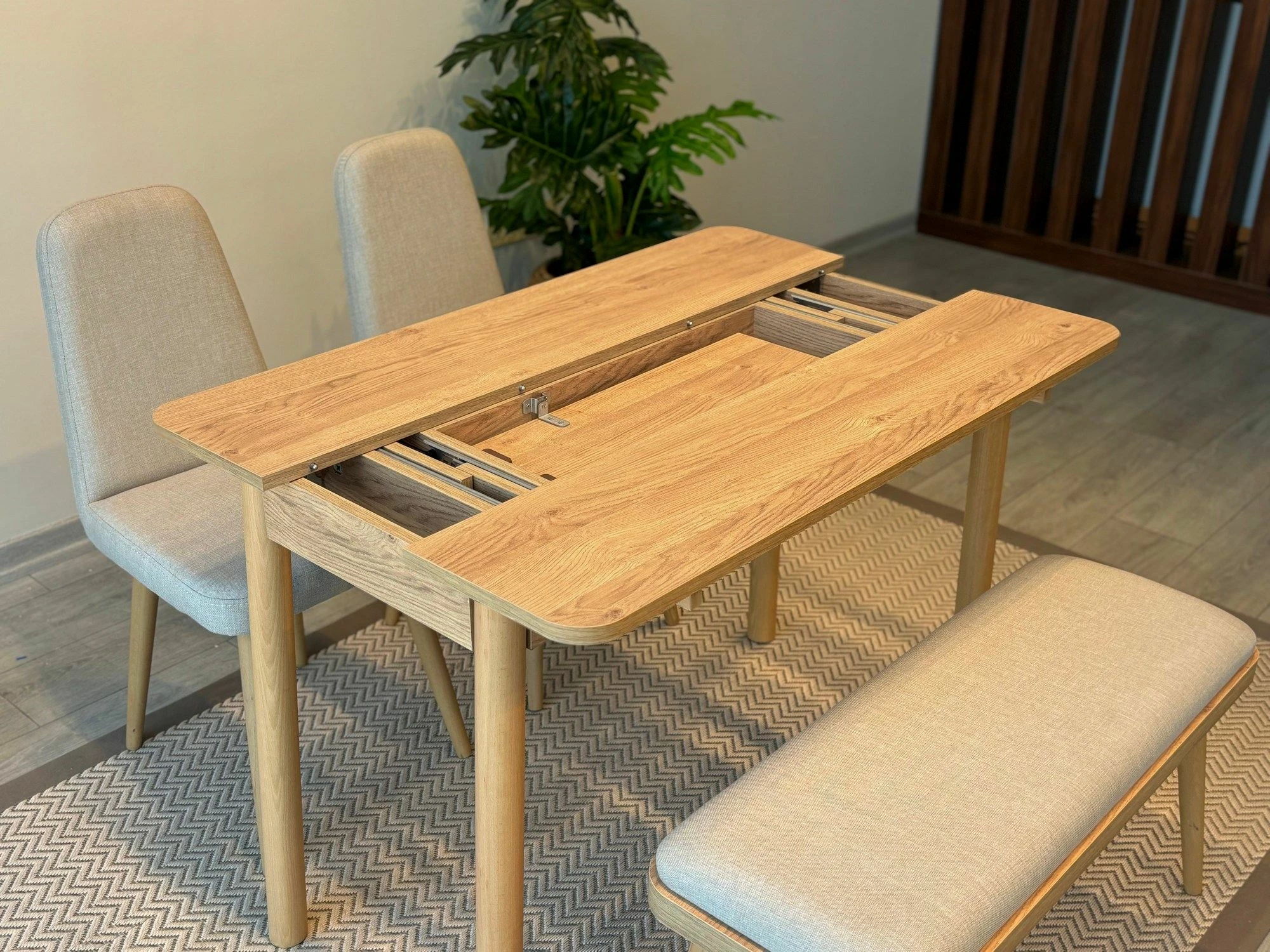 Set tavolinë me karrige për ngrënie, zgjatues, ngjyrë lis dhe krem, Skye Decor, Vina Mini 01 1005, 4 pjesë