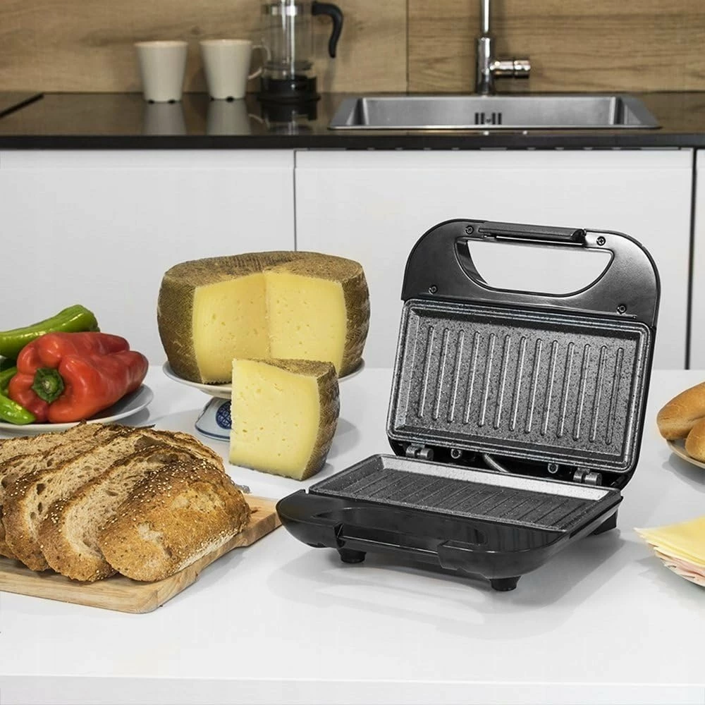 Toster grill LTC LXOK1 750W, 2-në-1, 2 feta, i zi