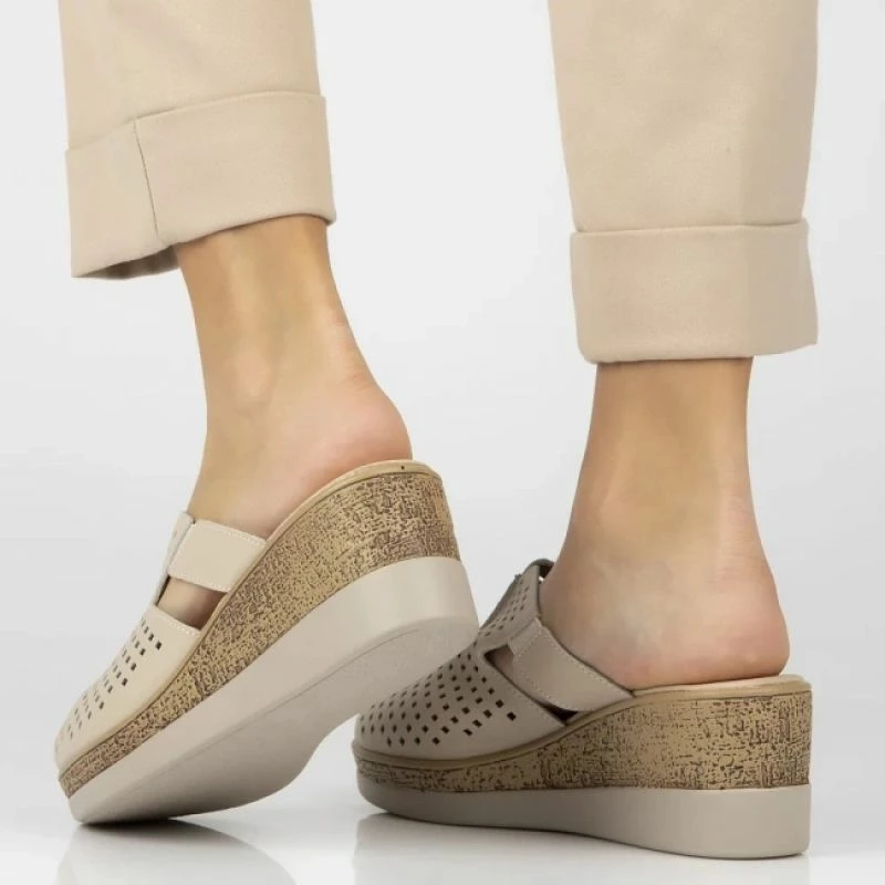 Sandale me platformë Filippo DK6818, bezhë