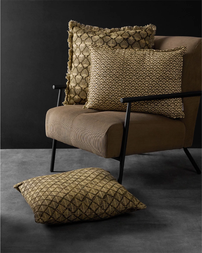 Jastëk dekorativ Calliste B, pambuk, 50x50cm, ngjyrë ulliri-bezhë