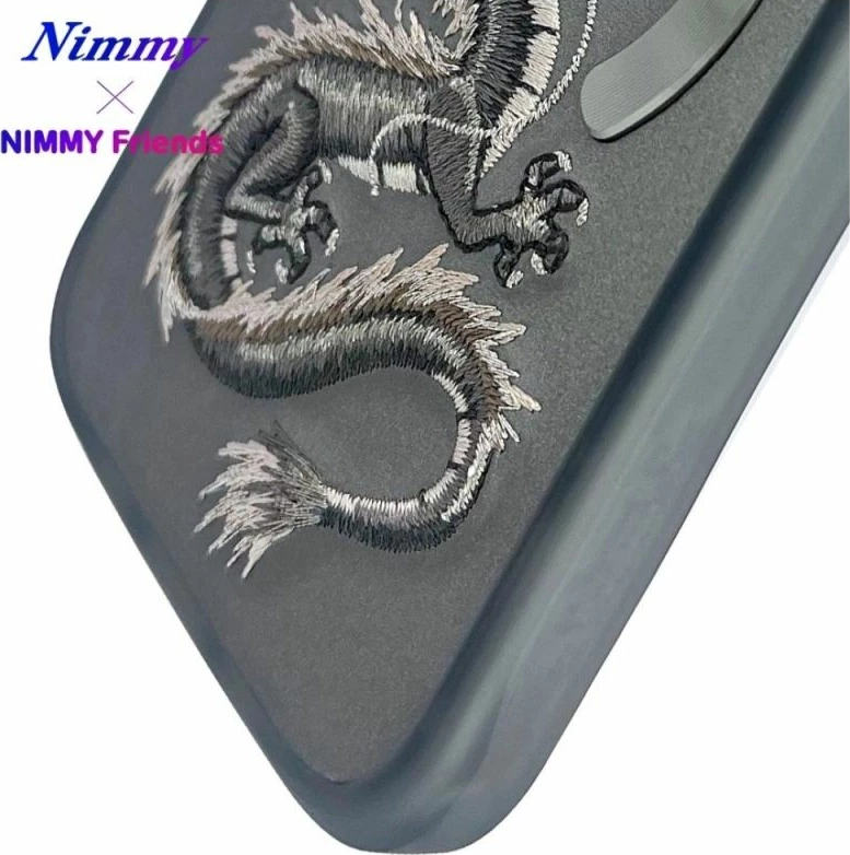 Kapak telefoni Nimmy Dragon MagSafe iPhone 16, gri