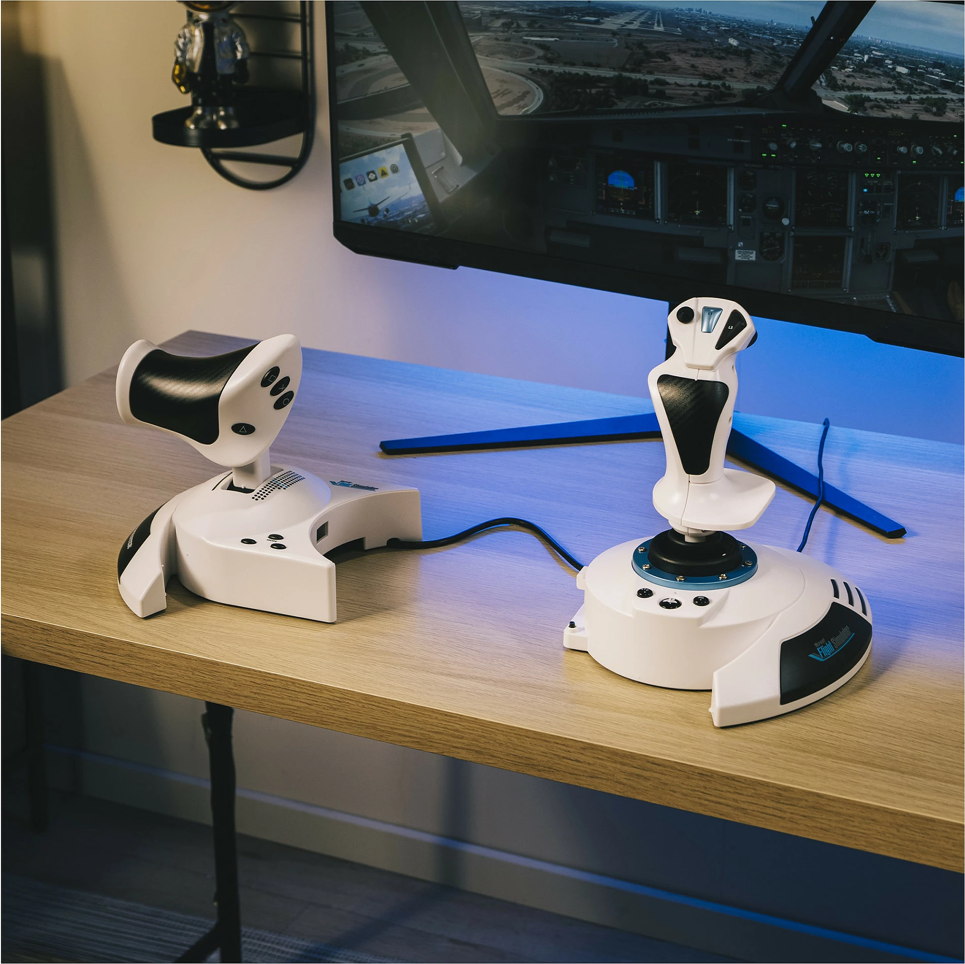 Joystick Thrustmaster T.Flight Hotas 5 MSFS Edition, USB, 14 butona, i bardhë