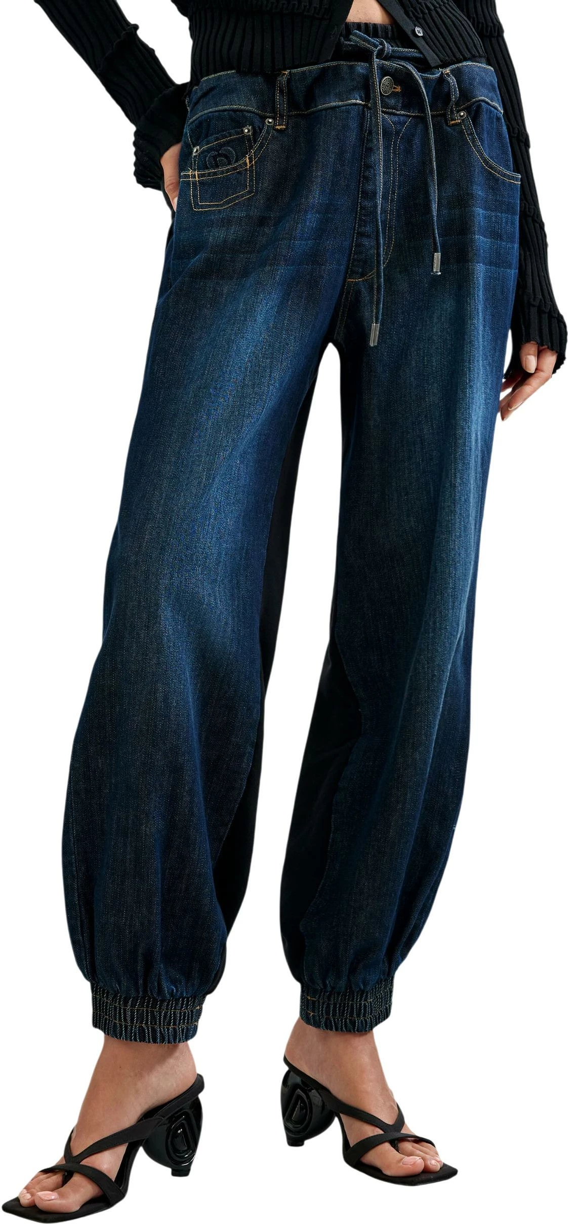 Pantallona xhinse për femra Desigual 26WWDD14, blu