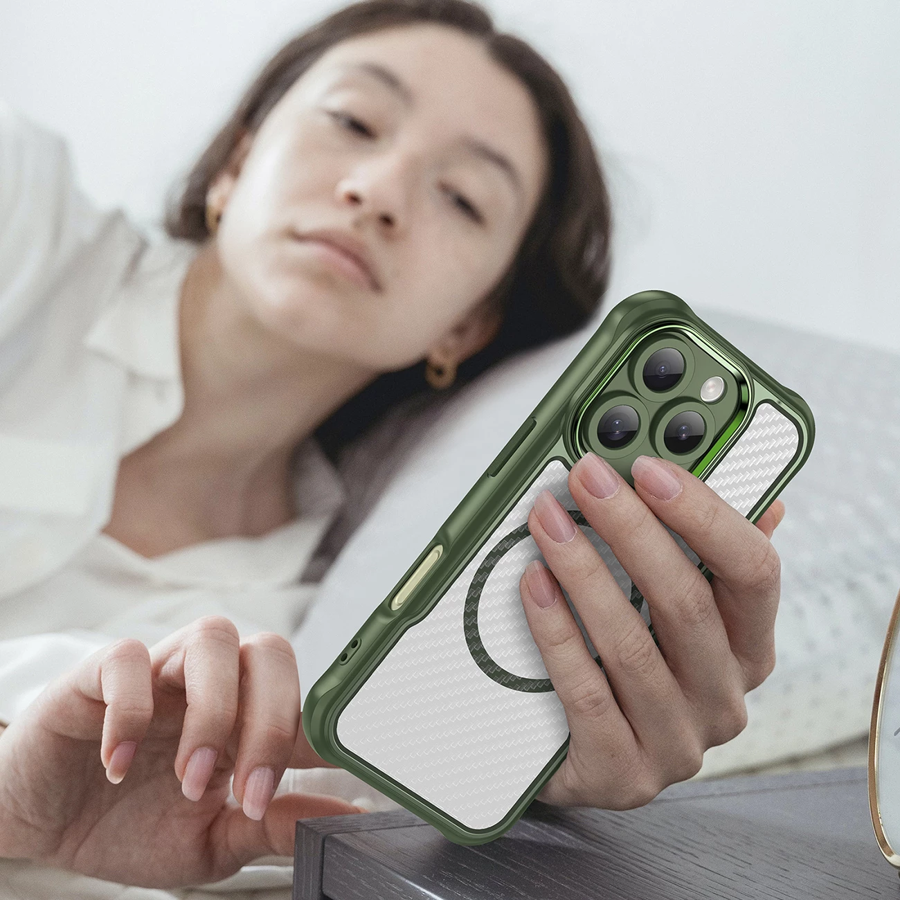 Mbështjellës Hurtel Leading Series MagSafe për iPhone 16 Pro, TPU, i gjelbër