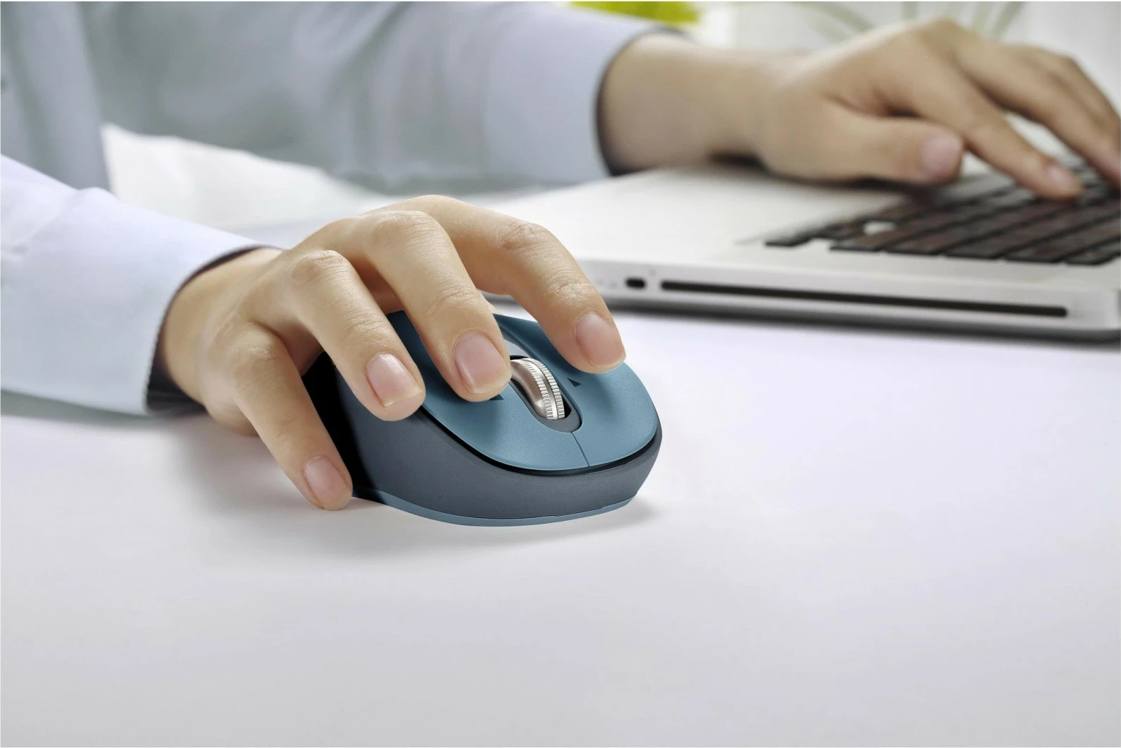 Maus wireless YENKEE YMS 2010BE GYRO, dual Bluetooth 5.1 + USB 2.4GHz, 1000-3200 DPI, 6 butona, zi/turkeze, me 2x bateri AA