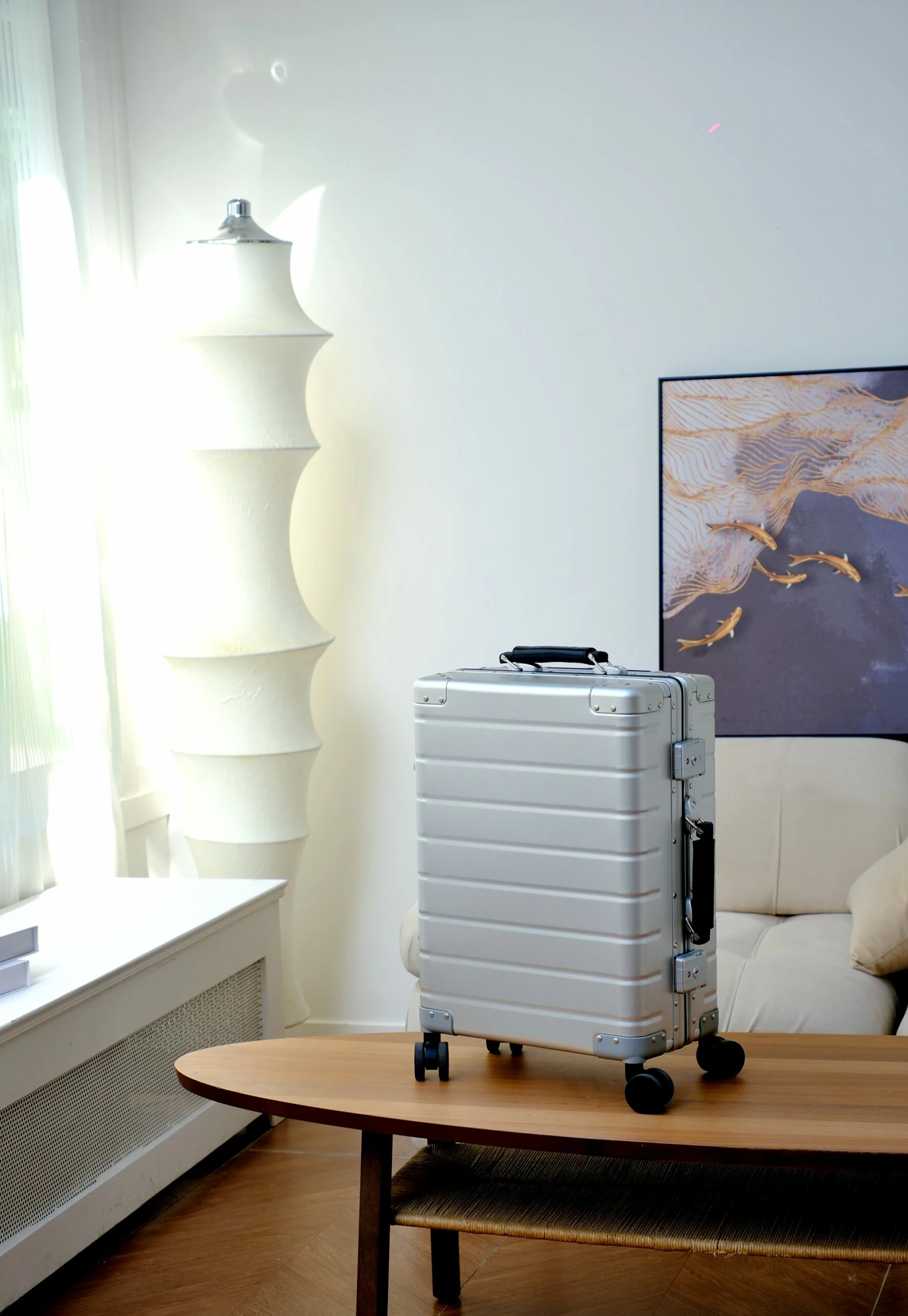 Valixhe udhëtimi Twopoint 20" alumini (aliazh alumini-magnezi), TSA drysh kombinimi, 360° rrota, waterproof, argjendtë