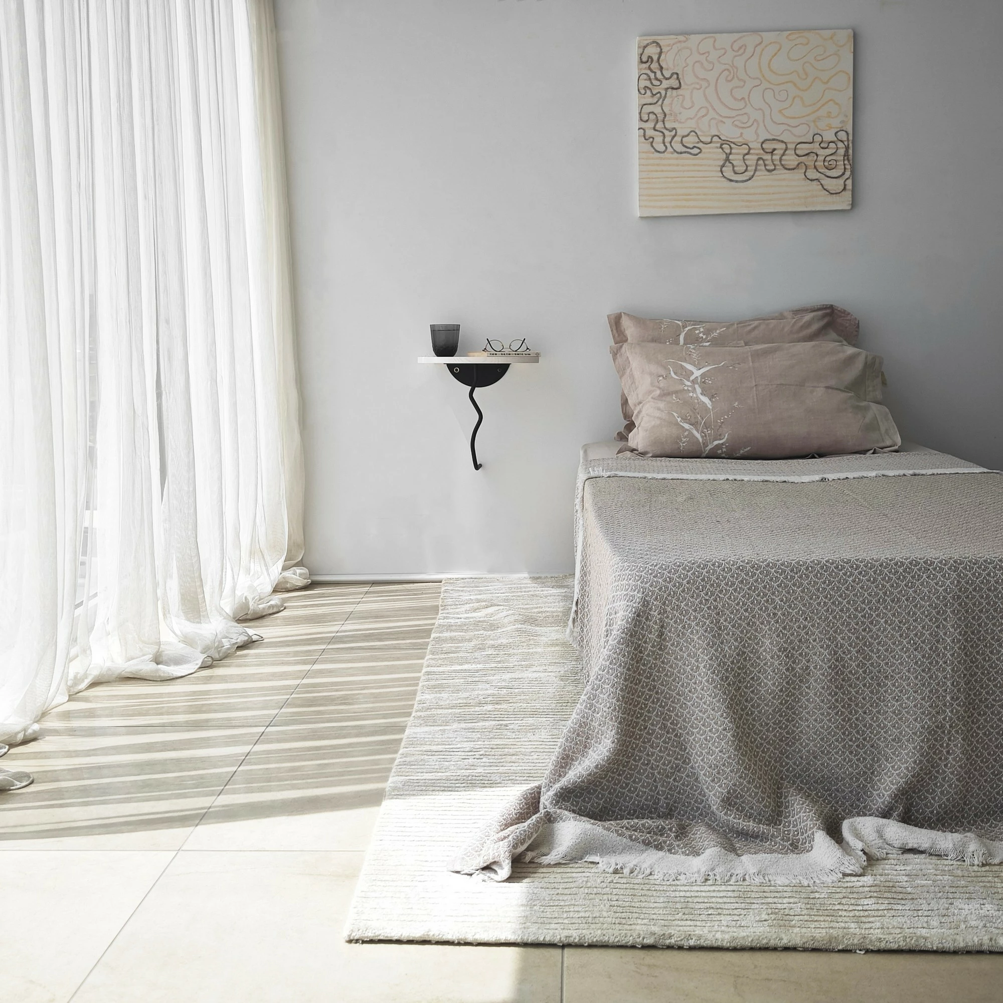 Raft muri Skye Decor, Leo, i zi dhe i bardhë