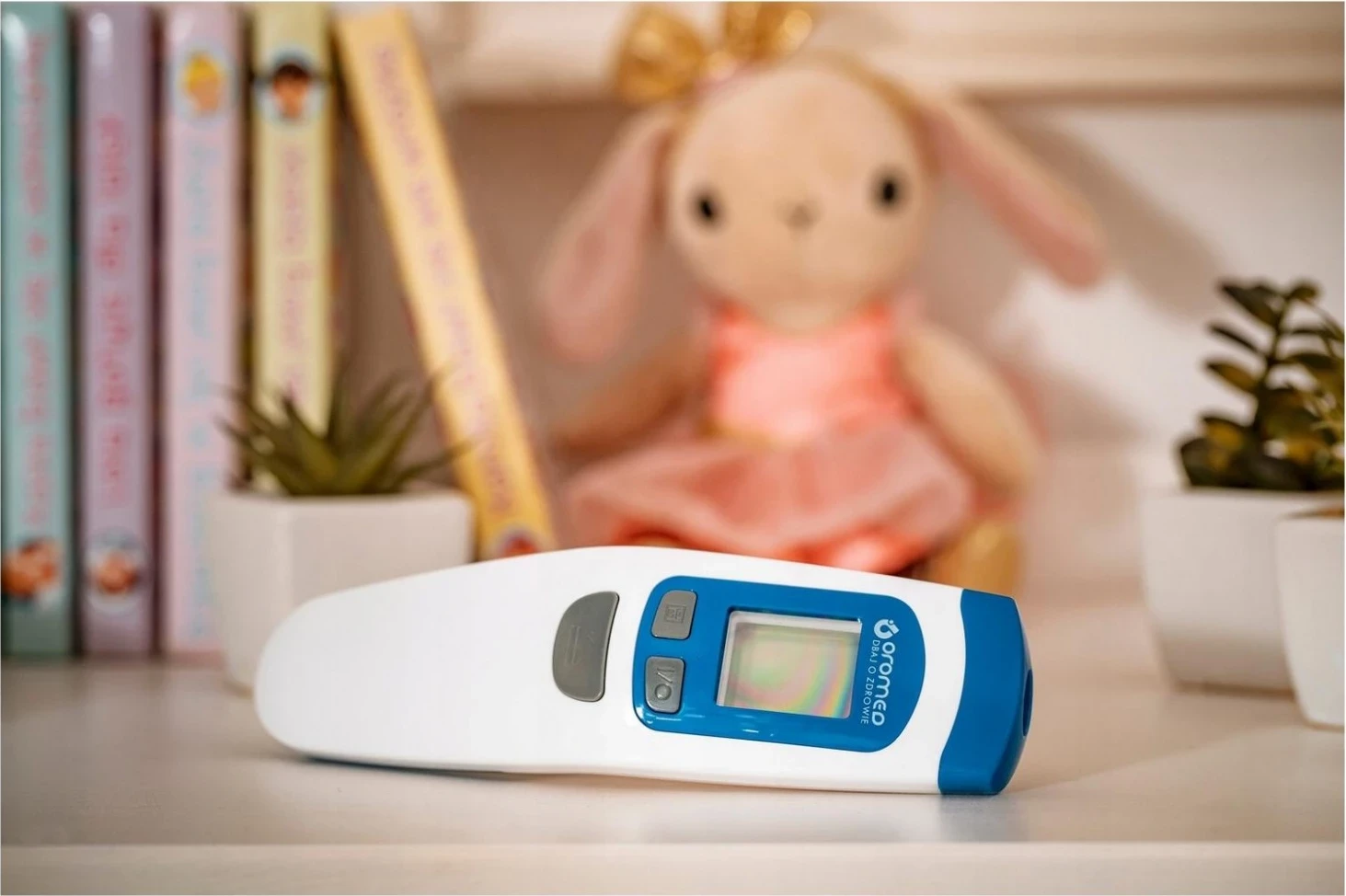 Termometri pa kontakt Oromed Oro-T30, i bardhë