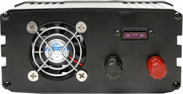 Inverter BRUNNER Zing 300, 300 W, valë sinus e modifikuar, 230 V, USB 5 V/3.1 A, argjendtë/zi