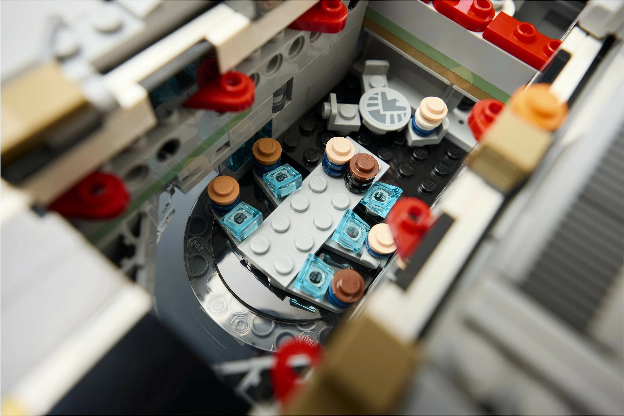 Set ndërtimi LEGO Marvel 76354 S.H.I.E.L.D. Helicarrier, 3057 copa, Multicolor