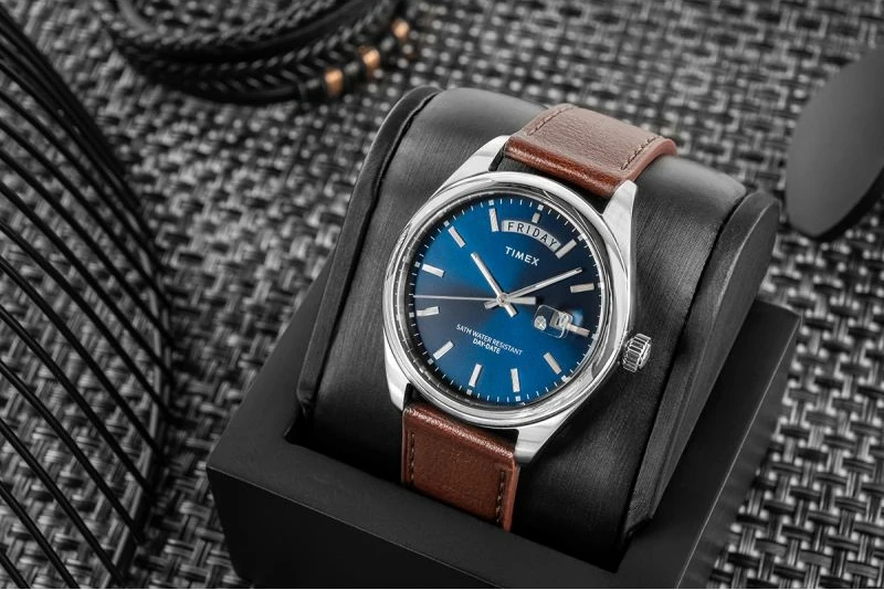 Orë dore për meshkuj Timex, kafe