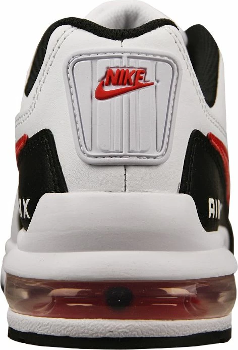 Atlete Nike për meshkuj, të bardha