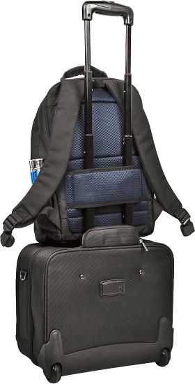 Çantë shpine për laptop RivaCase 8460, deri 17", e zezë