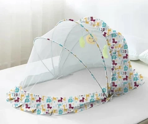 Rrjetë mbrojtëse nga insektet R2MIK, me detaje me kafshë