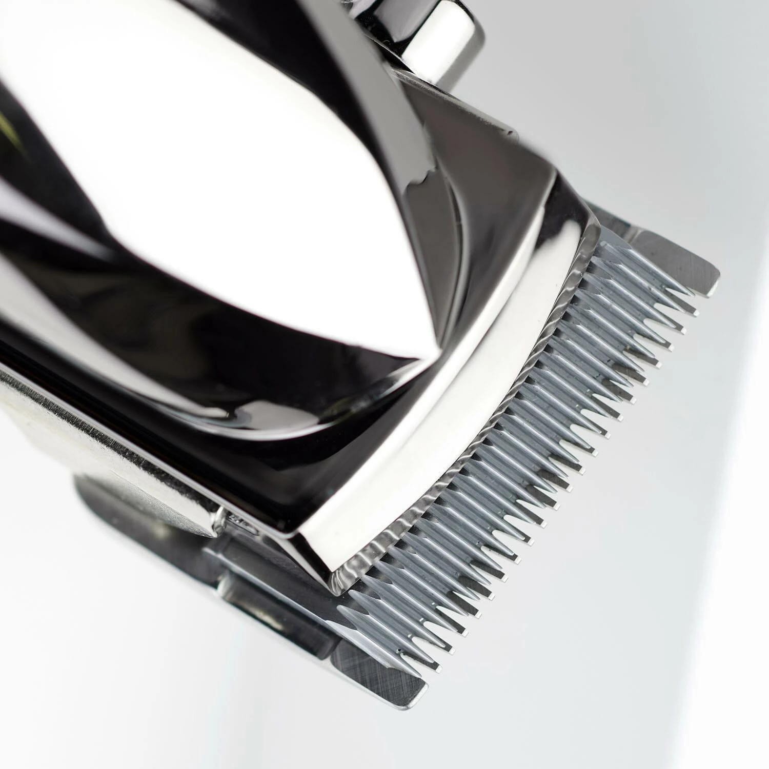 Makinë rroje BaByliss Super X-Metal E996E, 0.5–25 mm, pa kabllo, 10 krehëra, argjend