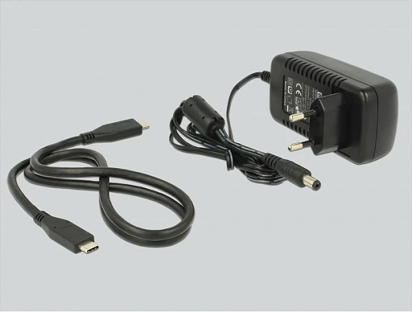 Docking station për HDD/SSD DeLOCK 63958, USB-C USB 3.2 Gen 2, SATA III, 2.5/3.5", e zezë