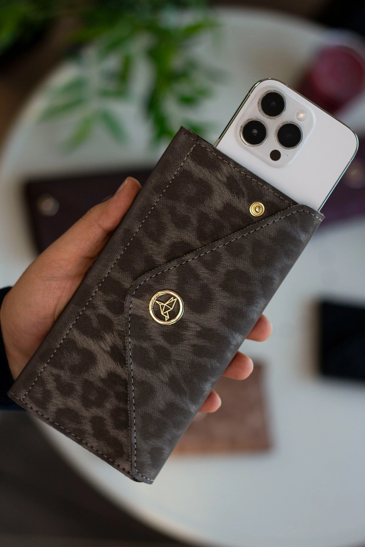 Portofol për gra Zoozie Bags, model zarf, anthracite, leopard