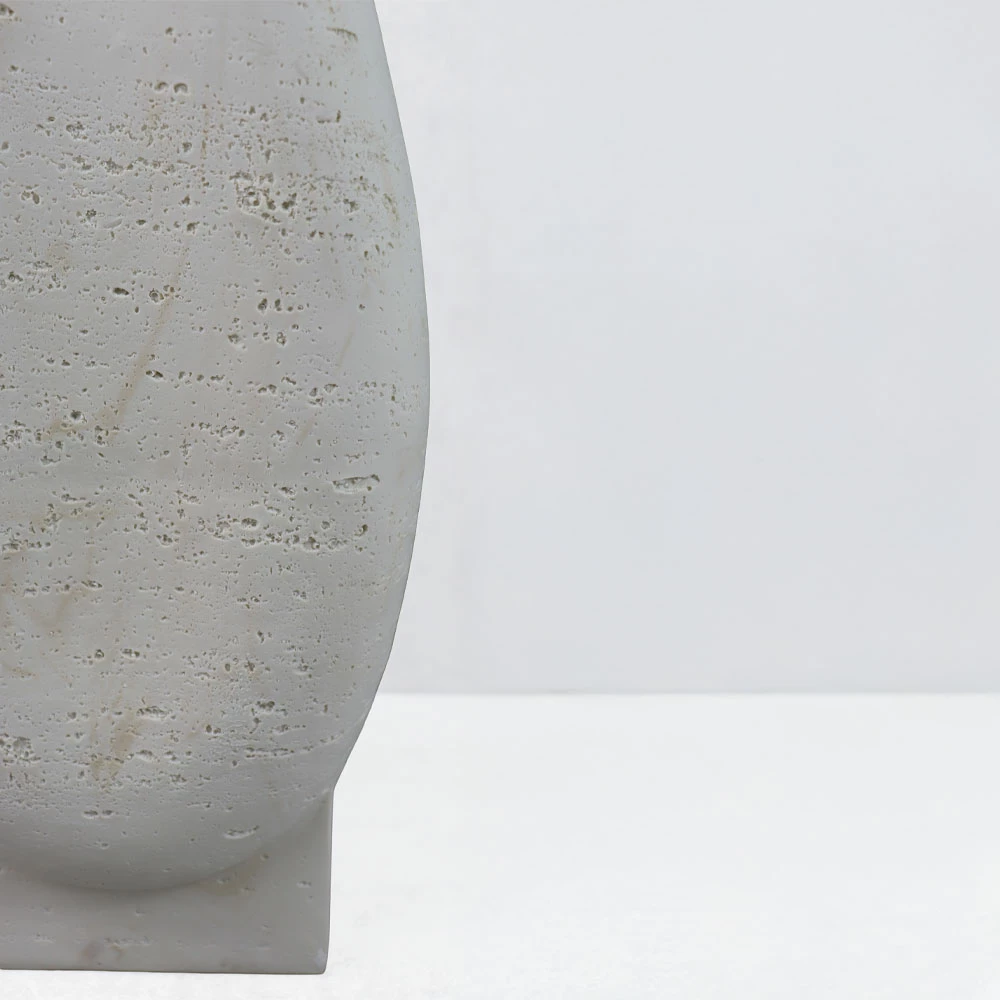 Vazo ORBIX II, ngjyrë bezhë, 19.5x13x35cm, rrëshirë